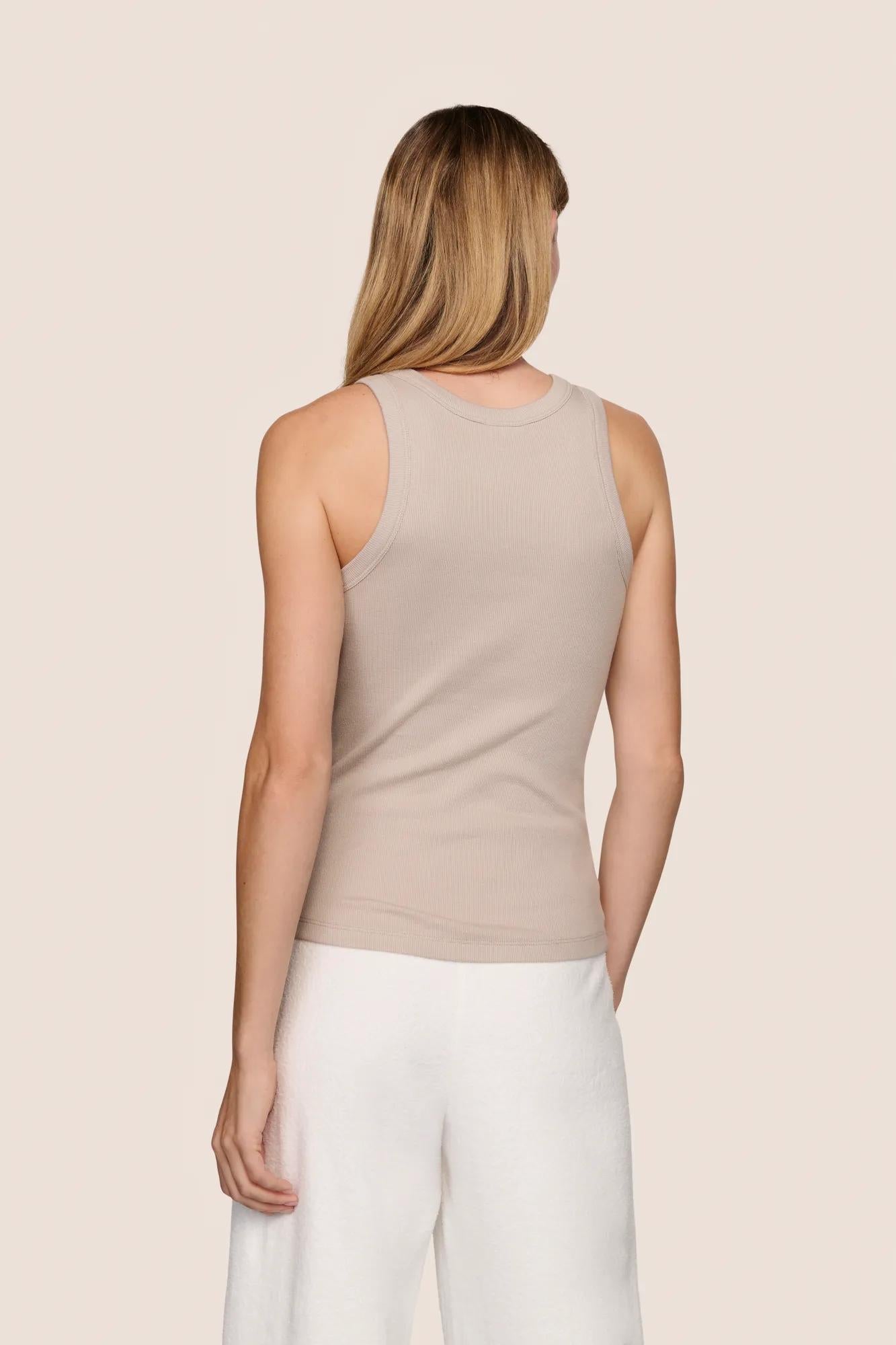 Essential Rib Tank